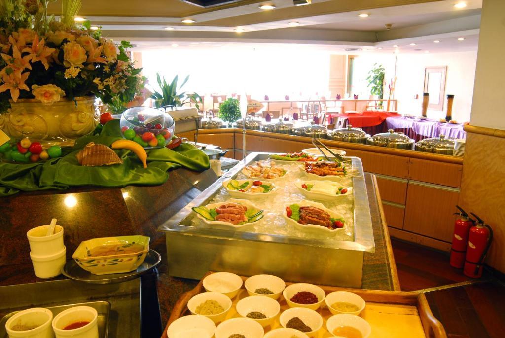 Yinhe Dynasty Hotel 成都 エクステリア 写真