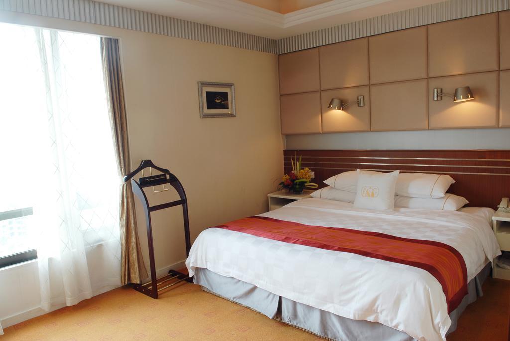 Yinhe Dynasty Hotel 成都 エクステリア 写真