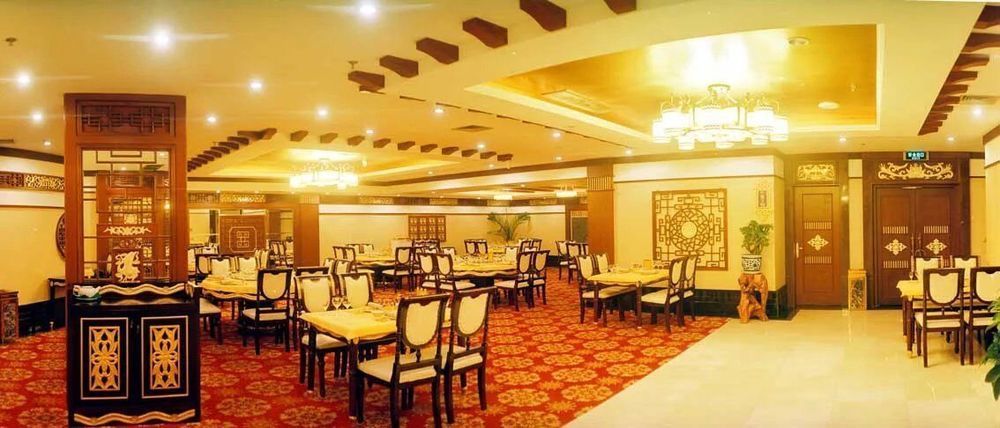 Yinhe Dynasty Hotel 成都 エクステリア 写真