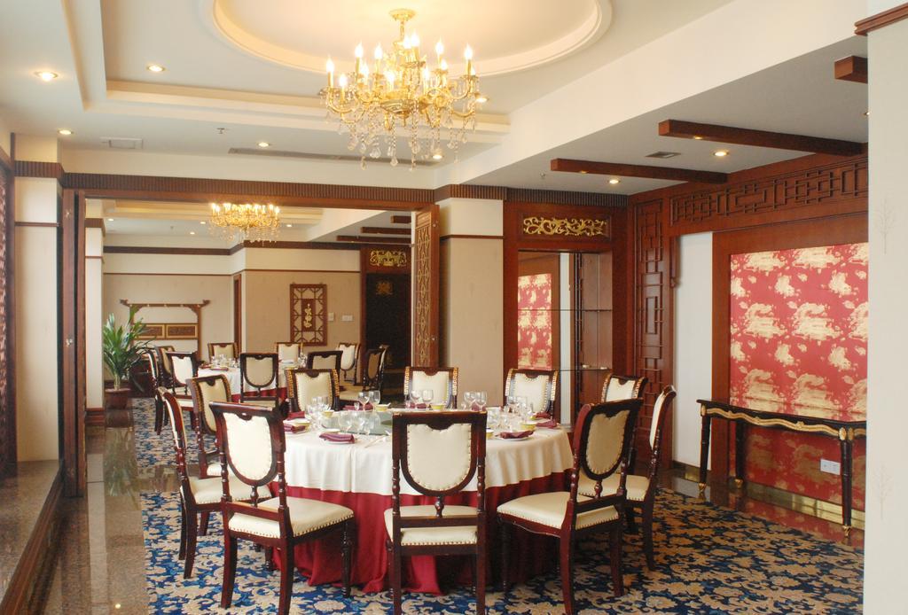 Yinhe Dynasty Hotel 成都 エクステリア 写真